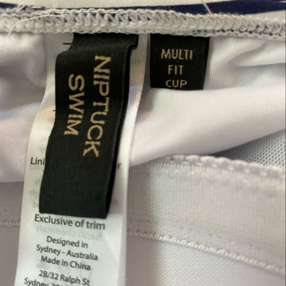 NWT NipTuck striped swimsuit - Picture 6 of 8